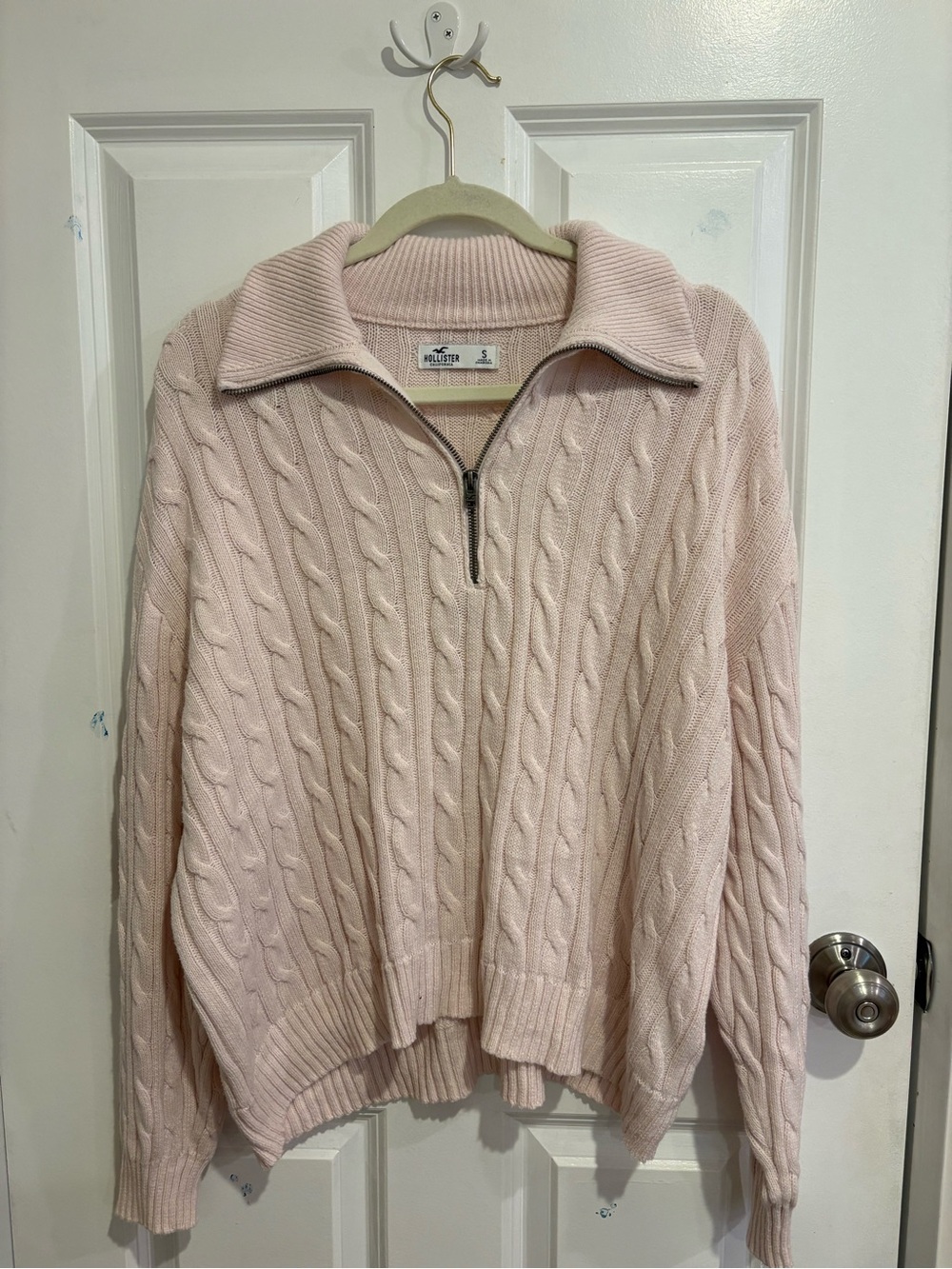 Hollister Light Pink Cable-Knit Half-Zip Turtleneck Sweater